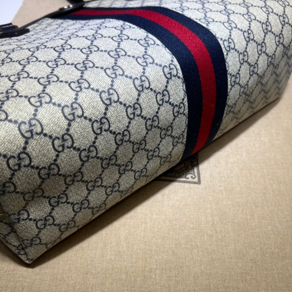 G*u*i ophidia medium tote with web