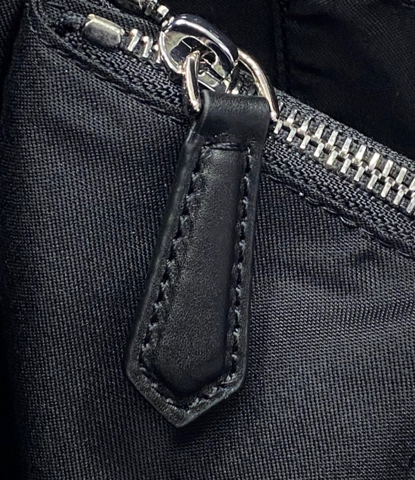 F**di by the way medium-27-13-15cm