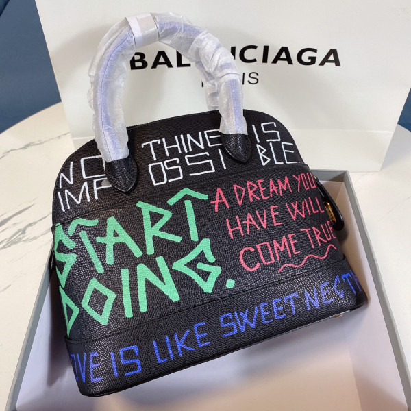 Ba*len*cia*ga ville top handle s