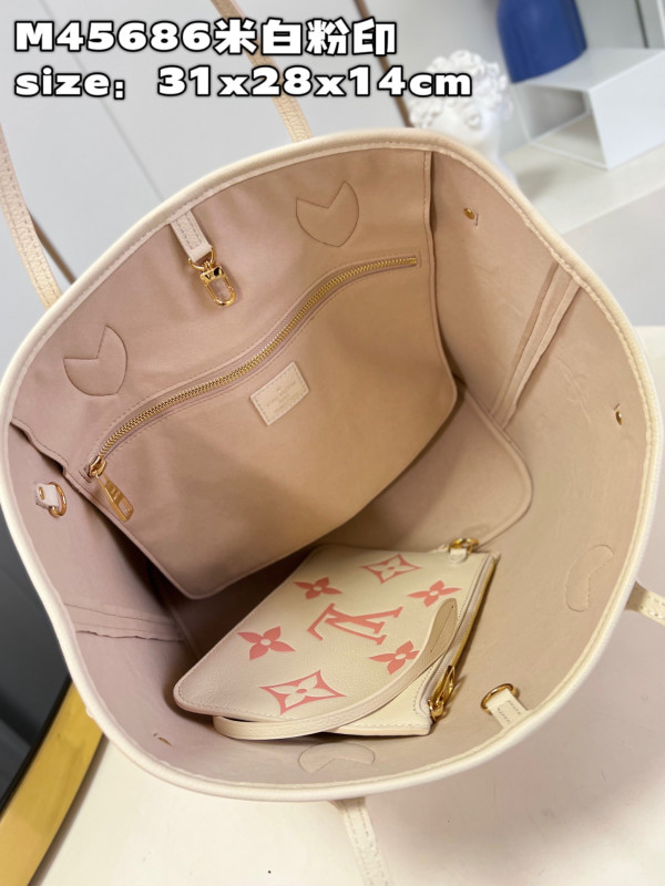 l0*is V*t0n neverfull mm