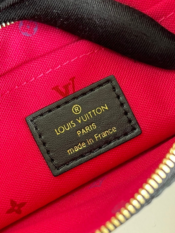 l0*is V*t0n neverfull mm