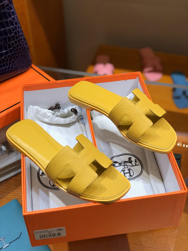 H**mes sandal