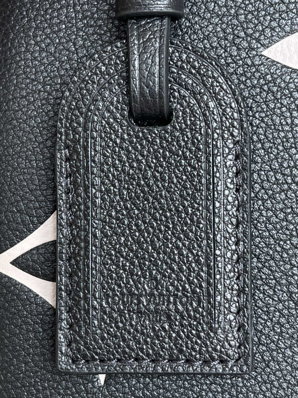 l0*is V*t0n grand palais