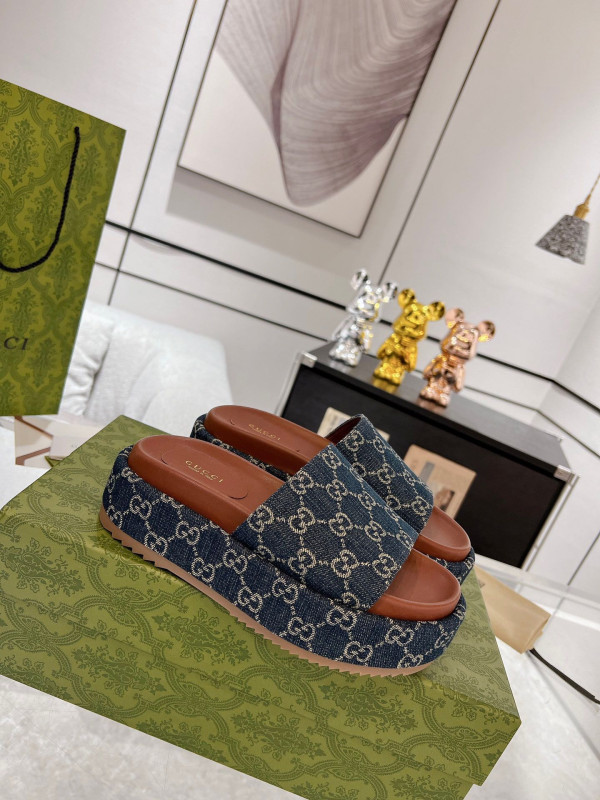 G*u*i platform slide