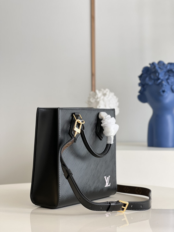 l0*is V*t0n petit sac plat