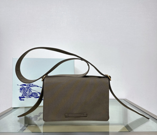 B**rry trench crossbody bag