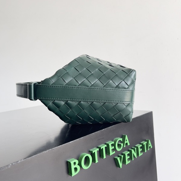 bo*te*ga Ve*ne*ta candy wallace-22*13*9cm