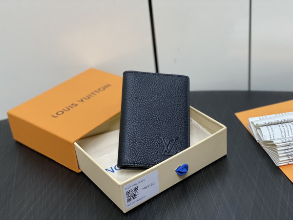 l0*is V*t0n pocket organizer-7.5*11.1*1 cm