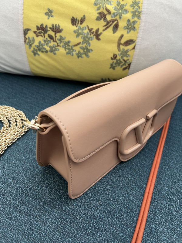 VALENTINO LOCÒ CALFSKIN SHOULDER BAG