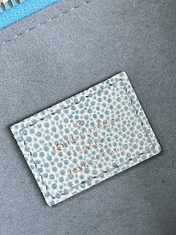 l0*is V*t0n coussin pm-26*20*12cm