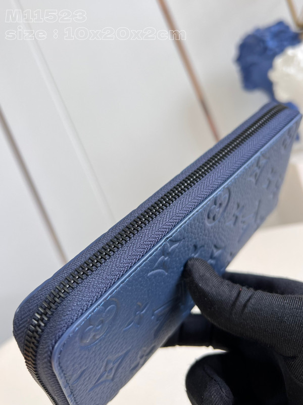 l0*is V*t0n zippy wallet-10*20*2 cm