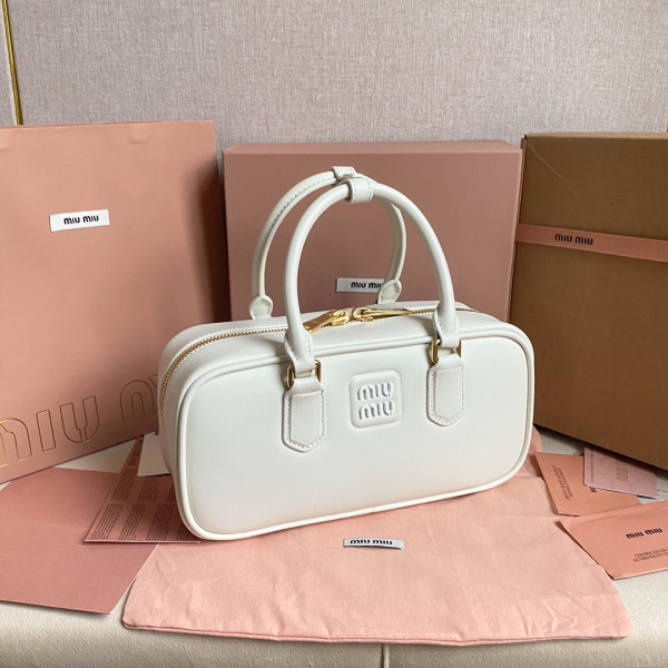 M*um*u arcadie leather bag-27x12x9cm