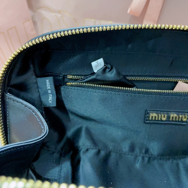 M*um*u arcadie matelassé nappa leather bag-xs/s/m