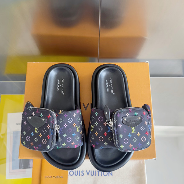 l0*is V*t0n x tm pool pillow comfort mule