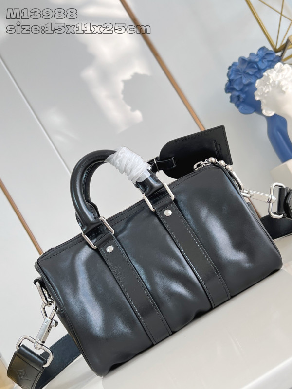 l0*is V*t0n keepall bandouliÈre 25