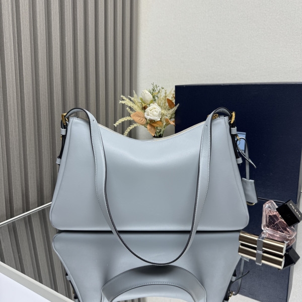 Pra*a aimée large shoulder bag