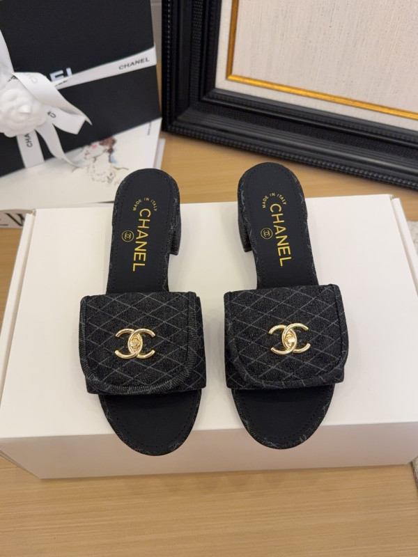 CL SANDALS
