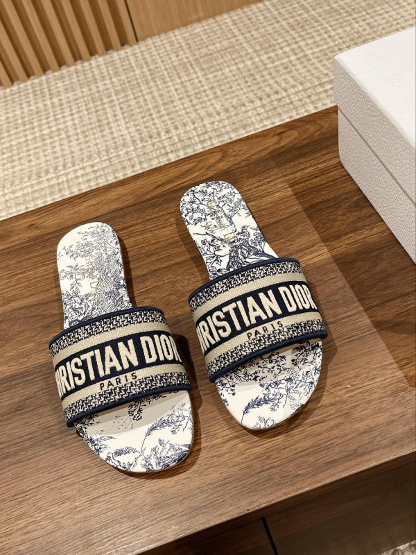 DIRO DWAY SLIDES