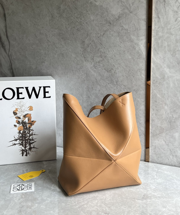 Lowee Puzzle Fold medium Tote - 25.5X14.5X31.5cm