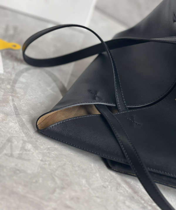 Lowee Puzzle Fold medium Tote - 25.5X14.5X31.5cm