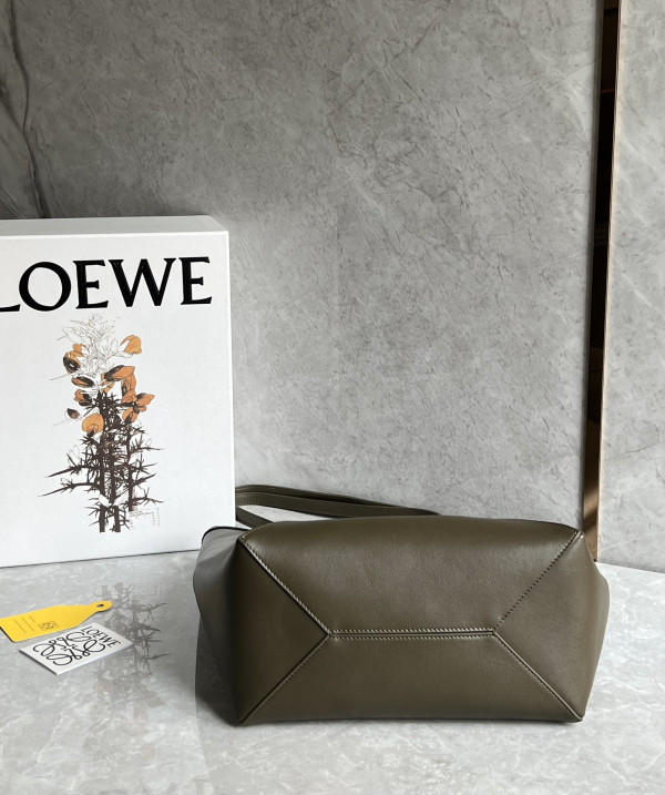 Lowee Puzzle Fold medium Tote - 25.5X14.5X31.5cm