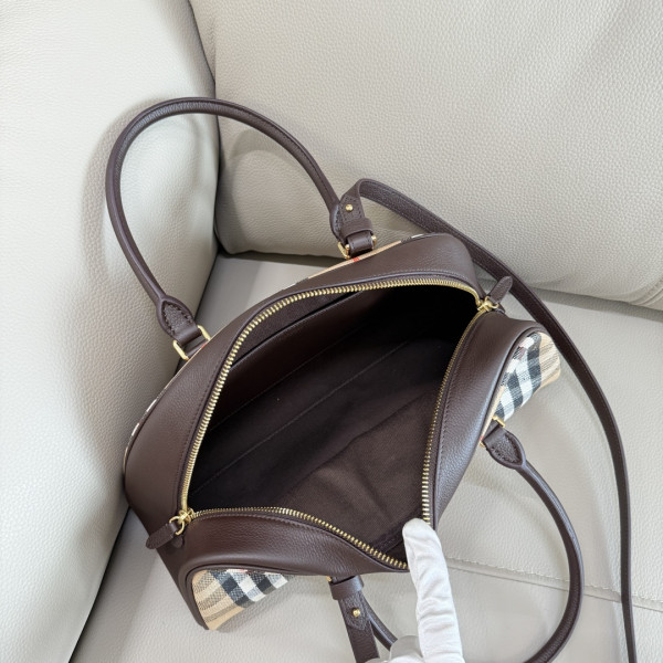 B**rry highlands bowling bag - 33.5*12.5*17cm