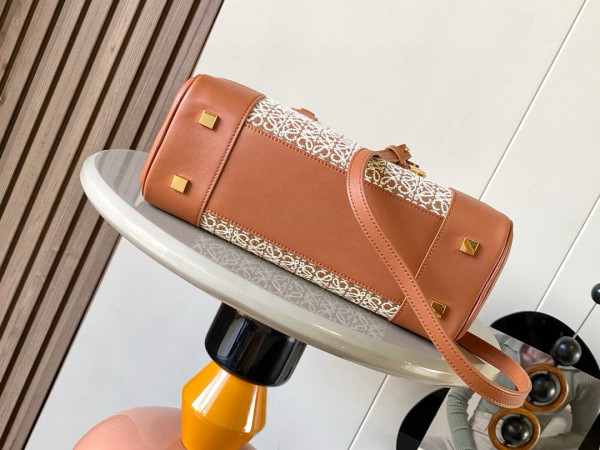 L0ew* amazona 28 bag in nappa calfskin - 28*11*18cm