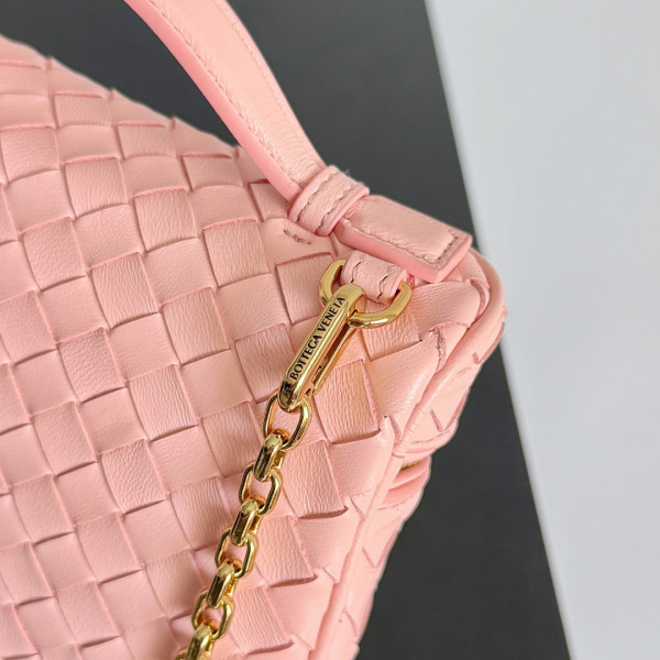 bo*te*ga Ve*ne*ta small soft vanity - 19*14*3cm